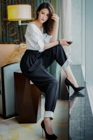 女的做爱底下喷水视频_720在线视频观看
